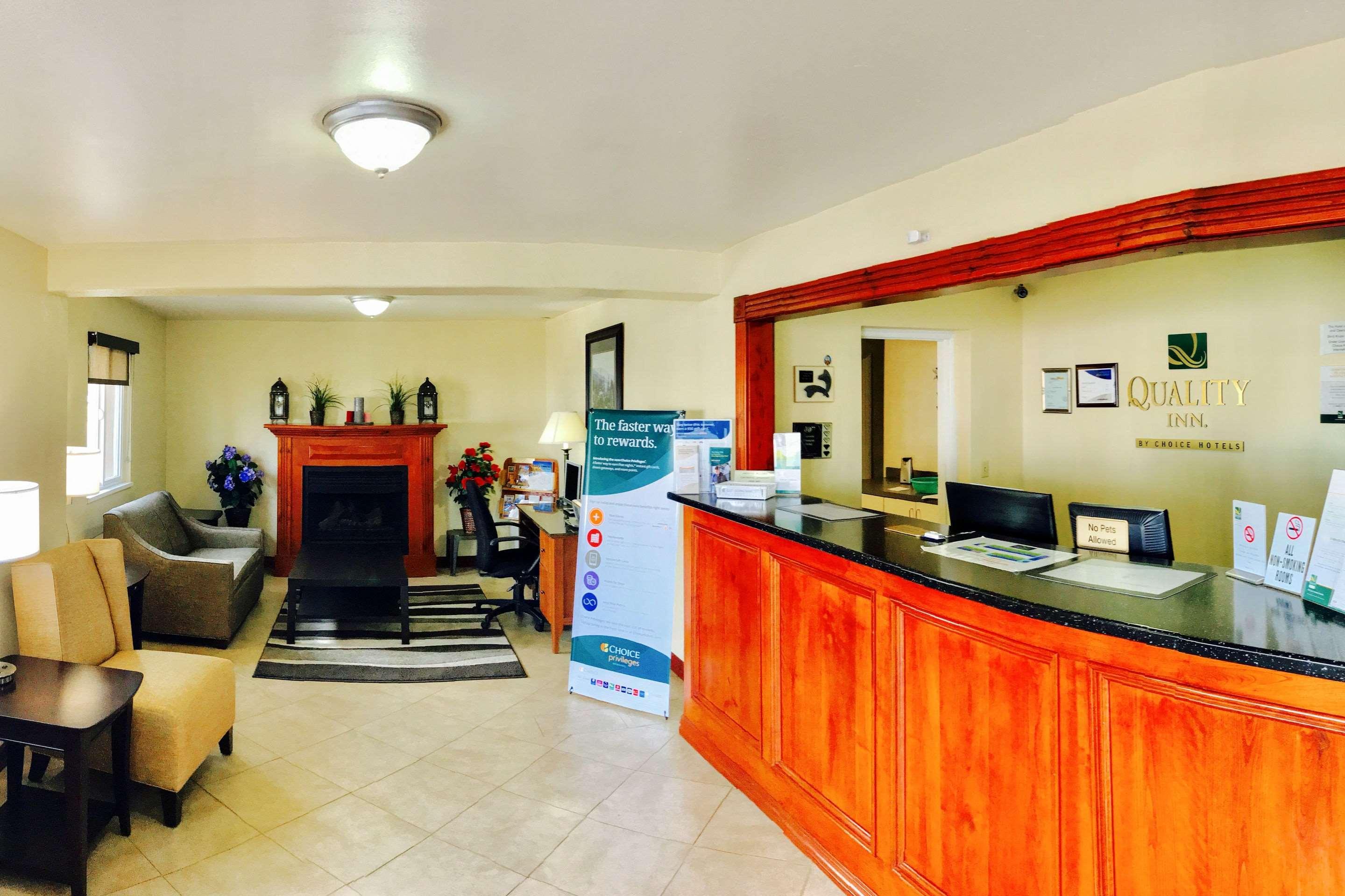 Quality Inn Price Gateway To Moab National Parks Bagian luar foto