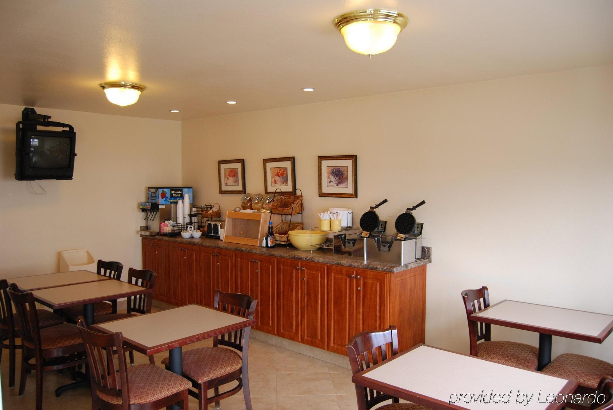 Quality Inn Price Gateway To Moab National Parks Bagian luar foto